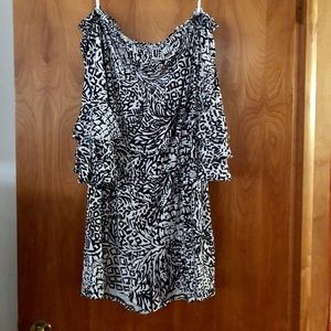 New condition. Lily Pulitzer short jumper